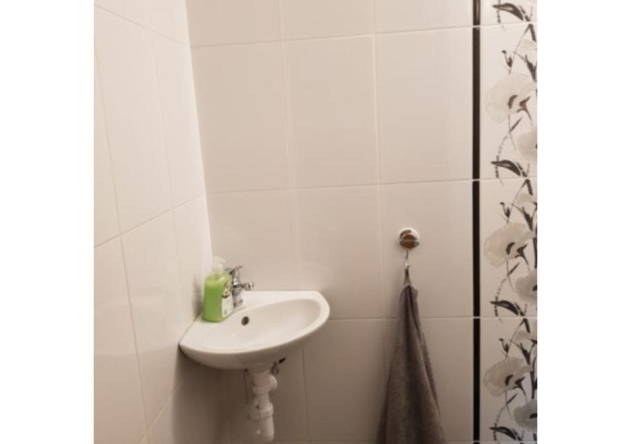 Ferienwohnung Forras Vendeghaz Tata Exterior foto